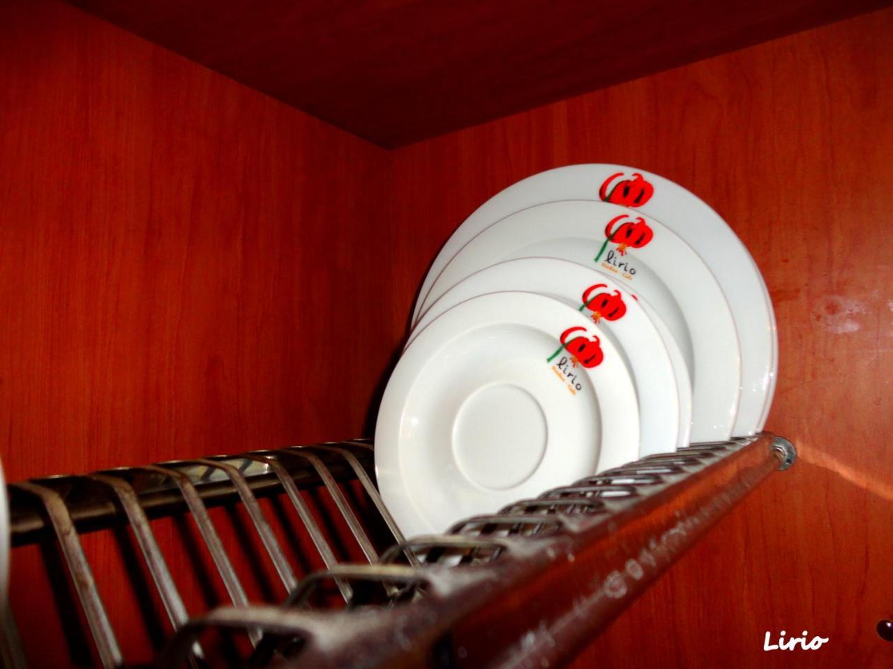 Lirio Guest House Makrakomi Ngoại thất bức ảnh